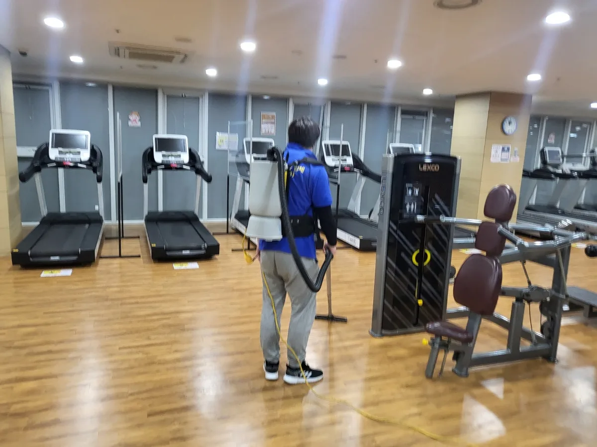 고성군 구만면 헬스장 샤워실 장비 주변 정밀 위생청소 사례 - 행진크린
