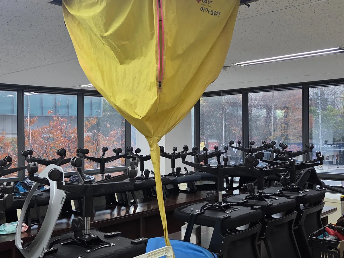 김해시 삼계동 벽걸이형 시로코팬 덕트 위생청소 사례 - 행진크린
