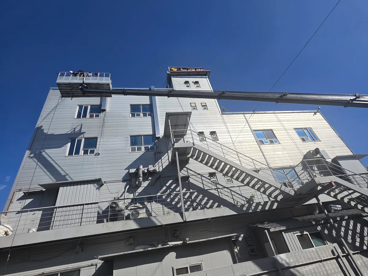 양산시 중부동 건물 화장실 세면대 살균 위생청소 사례 - 행진크린